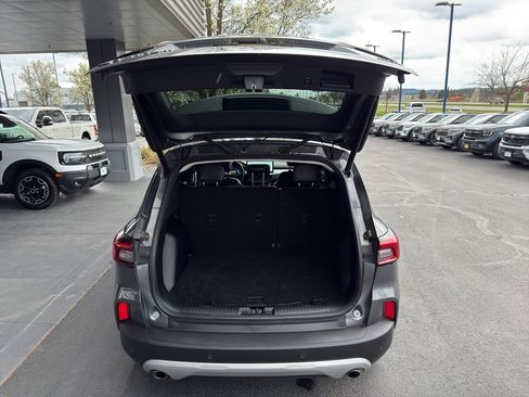 Used 2025 Ford Escape Platinum image 6