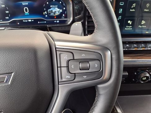 Used 2023 Chevrolet Silverado 1500 LT Trail Boss w/ LT Trail Boss Premium Package AWD/4WD image 34