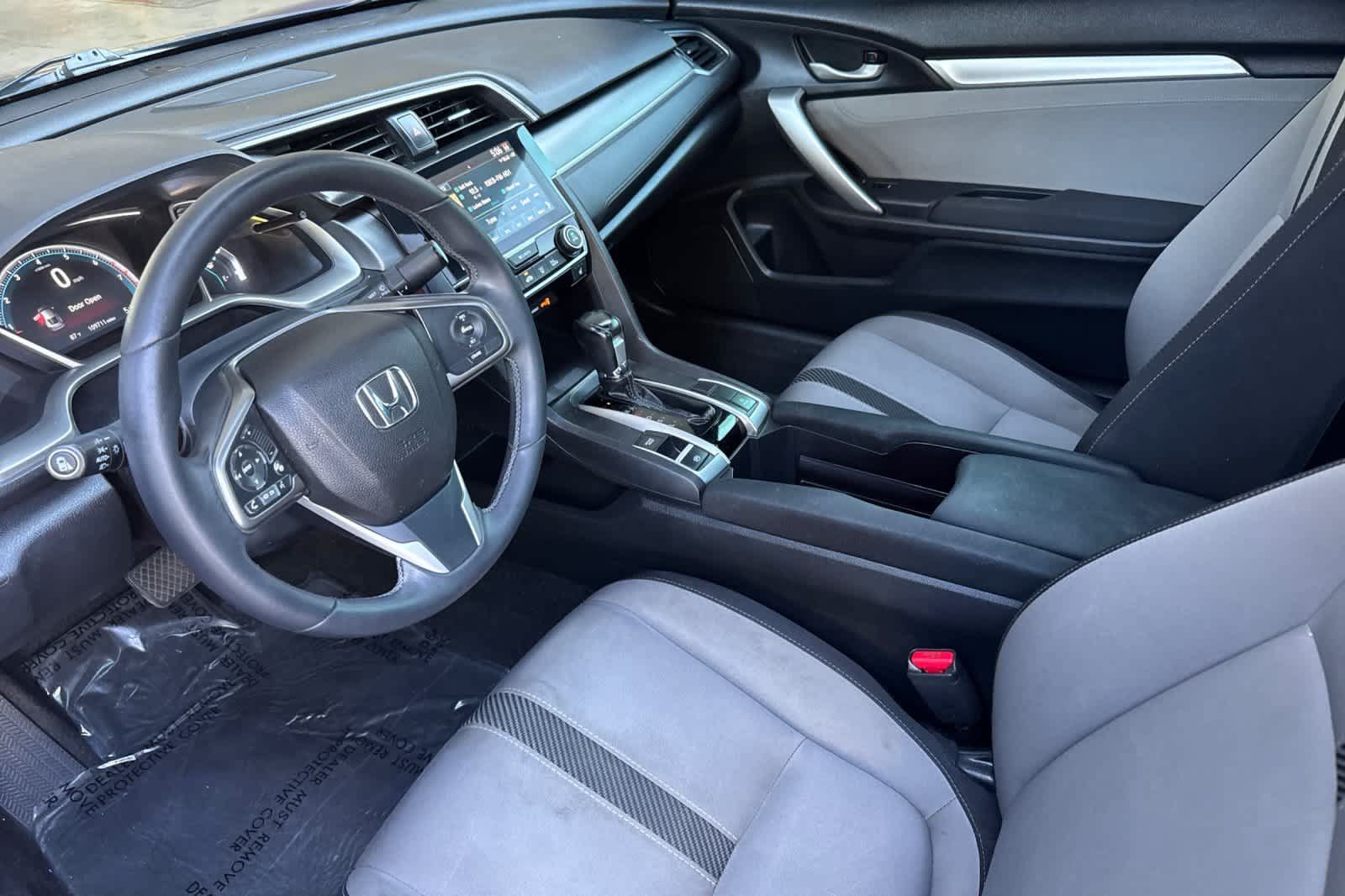 Used 2018 Honda Civic EX-T image 11