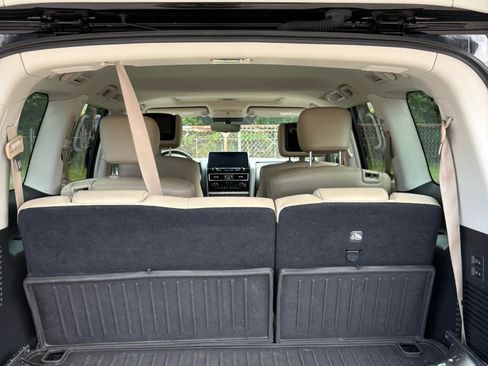 Used 2022 Nissan Armada Platinum w/ Captain's Chairs Package AWD/4WD image 12