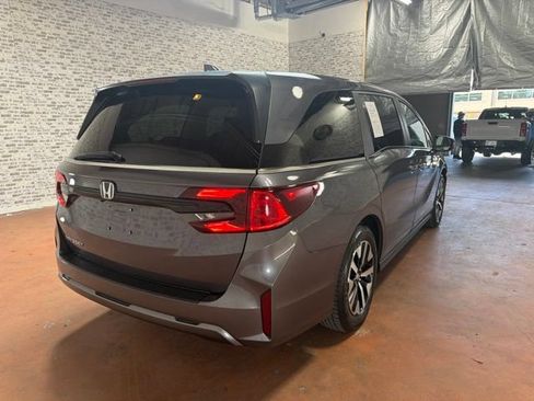 Used 2025 Honda Odyssey EX-L image 7