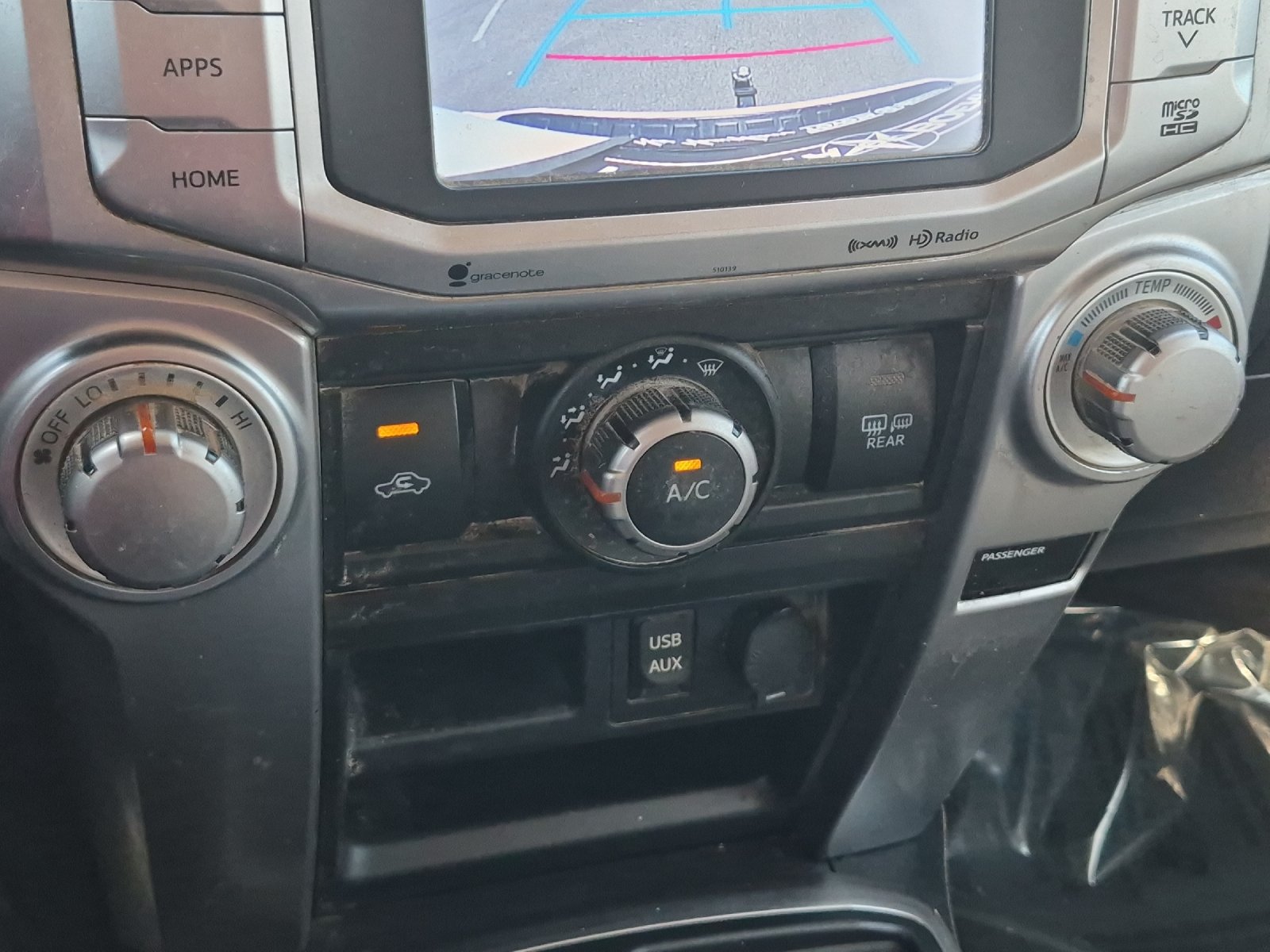 Used 2018 Toyota 4Runner SR5 Premium RWD image 22