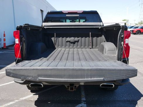 Used 2022 Chevrolet Silverado 1500 LT Trail Boss w/ Convenience Package II AWD/4WD image 7
