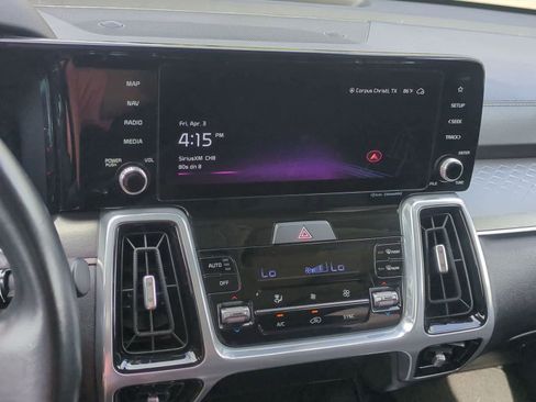Used 2023 Kia Sorento SX FWD image 13