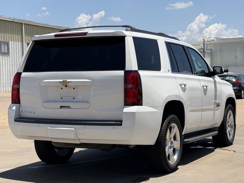 Used 2015 Chevrolet Tahoe LT w/ Luxury Package RWD image 7