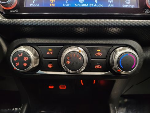 Used 2023 Nissan Kicks SV image 19