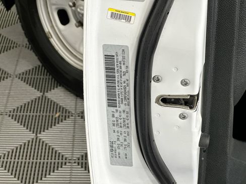 Used 2016 RAM 1500 Tradesman RWD image 28