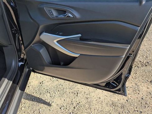 New 2026 Chevrolet Trax LS w/ LS Convenience Package image 30