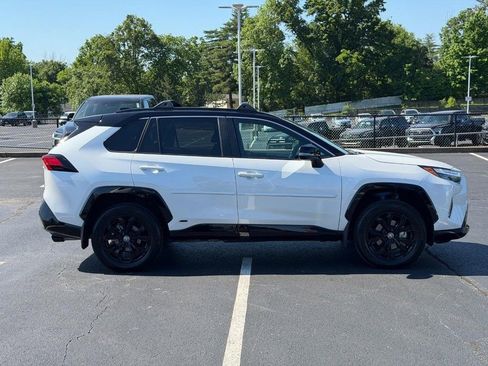 Used 2024 Toyota RAV4 XSE w/ Weather Package AWD/4WD image 2