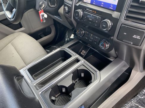 Used 2020 Ford F150 XLT w/ Equipment Group 302A Luxury AWD/4WD image 16