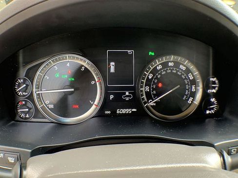 Certified 2021 Lexus LX 570 4WD w/ Luxury Package image 15