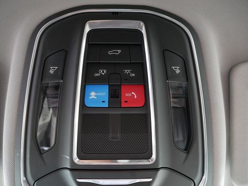 Used 2022 Jeep Grand Cherokee L Limited image 34