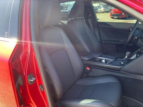 Used 2024 Lexus IS 350 F Sport image 8