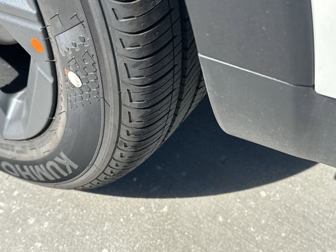 New 2025 Kia K4 LXS image 11