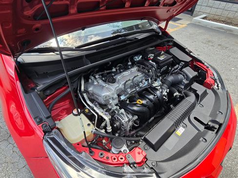 Used 2021 Toyota Corolla LE FWD image 18