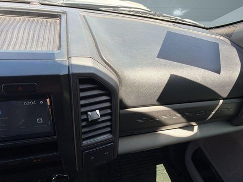 Used 2018 Ford F250 XL w/ Power Equipment Group AWD/4WD image 26
