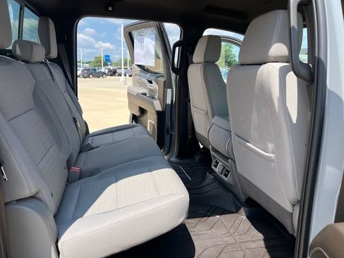 Certified 2024 Chevrolet Silverado 1500 LT AWD/4WD image 17