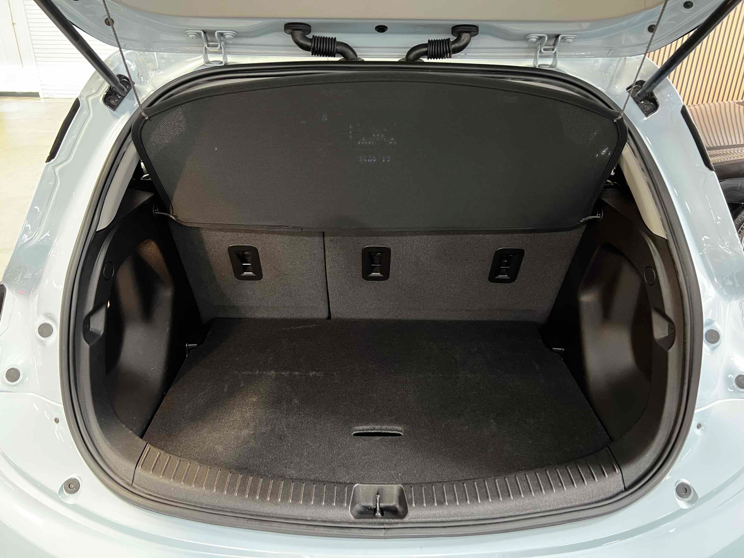 Used 2023 Chevrolet Bolt LT w/ Infotainment Package FWD image 70