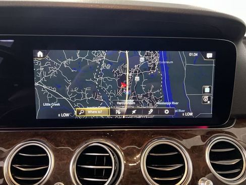 Used 2021 Mercedes-Benz E 350 Sedan image 14