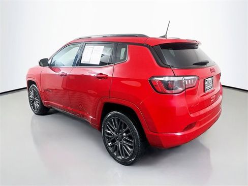 Used 2023 Jeep Compass Limited image 5
