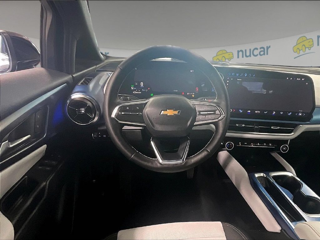 Used 2025 Chevrolet Equinox EV LT w/ Convenience Package AWD/4WD image 18