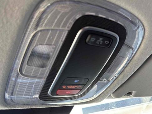 Used 2025 Hyundai Kona SEL image 23