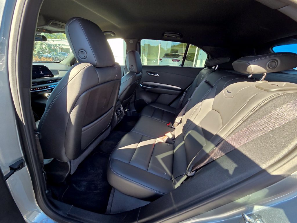 Used 2025 Cadillac XT4 Premium Luxury AWD/4WD image 28