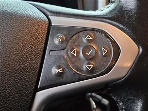 Used 2017 Chevrolet Colorado LT w/ LT Convenience Package image 13