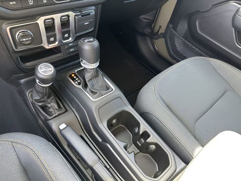 New 2026 Jeep Wrangler Sport AWD/4WD image 29