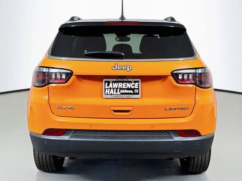 Used 2026 Jeep Compass Limited AWD/4WD image 5