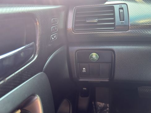 Used 2017 Honda Accord EX-L image 11