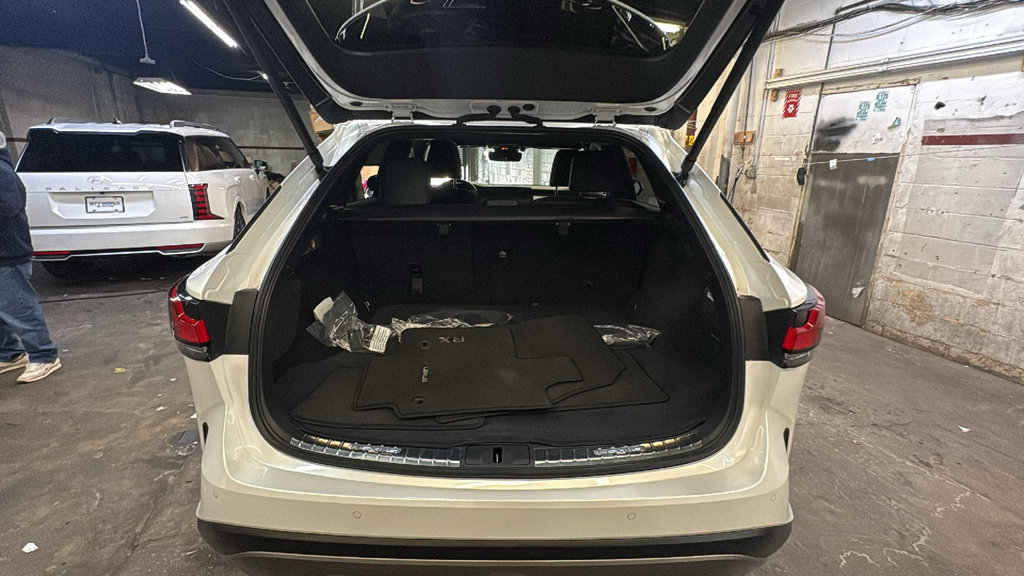 Used 2023 Lexus RX 350 Premium w/ Accessory Package (Z1) AWD/4WD image 31