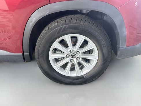 Used 2024 Toyota Grand Highlander FWD image 37