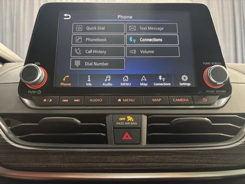 Used 2020 Nissan Altima 2.0 Platinum image 11