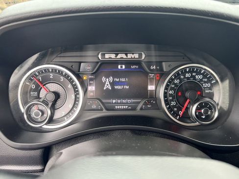 Used 2022 RAM 2500 Big Horn w/ Level A Equipment Group AWD/4WD image 14