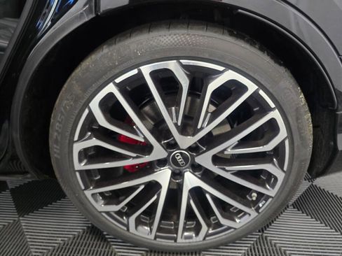 New 2026 Audi SQ7 Premium Plus AWD/4WD image 21