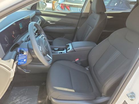New 2026 Hyundai Tucson SEL FWD image 13