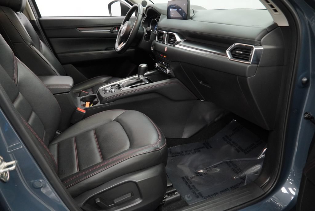 Used 2025 MAZDA CX-5 Carbon Edition AWD/4WD image 44