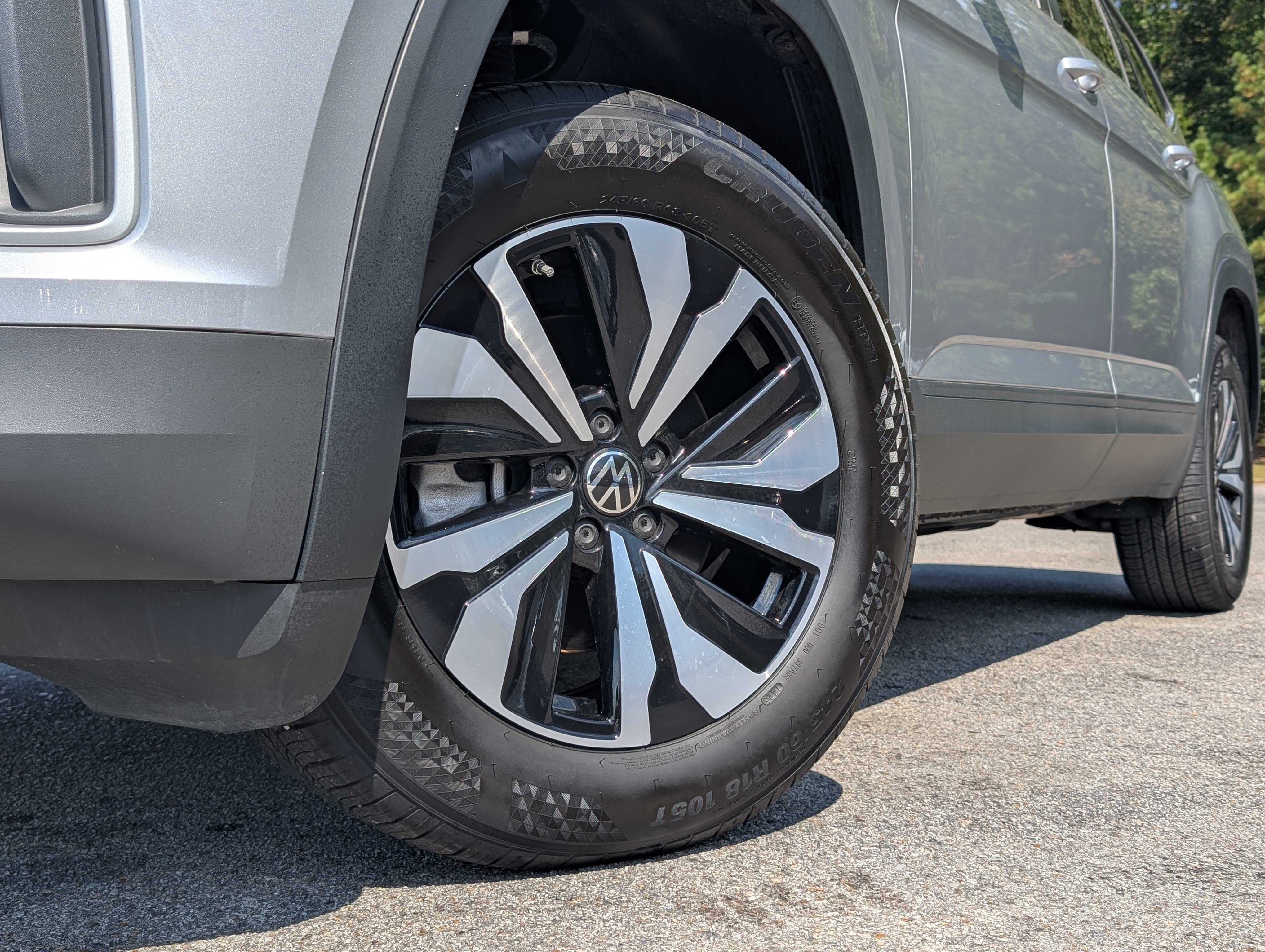 Used 2025 Volkswagen Atlas SE FWD image 38