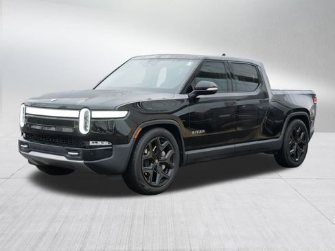 Used 2024 Rivian R1T Adventure image 3