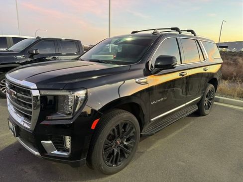 Certified 2021 GMC Yukon SLT w/ SLT Premium Package image 1