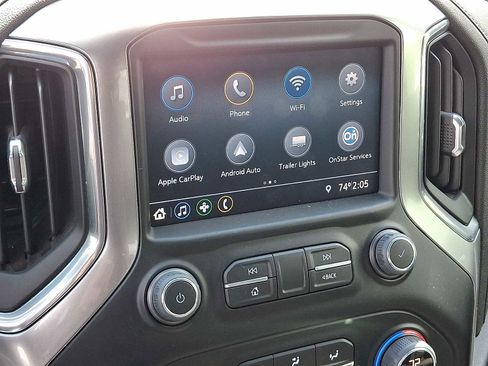 Used 2022 Chevrolet Silverado 1500 LT w/ Bed Protection Package AWD/4WD image 16