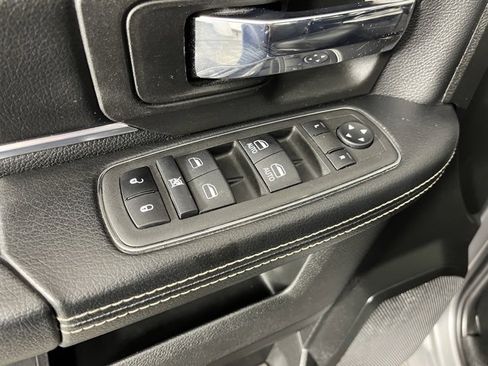 Used 2022 RAM 1500 Classic Warlock image 16