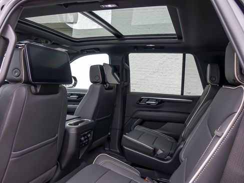 New 2026 Chevrolet Tahoe Premier image 18