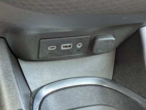 Used 2023 Chevrolet Malibu LT w/ Driver Confidence Package FWD image 20