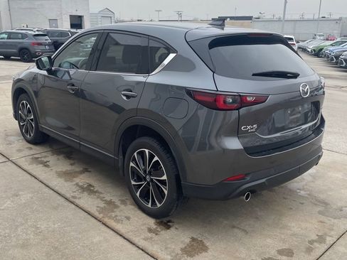 Used 2022 MAZDA CX-5 AWD 2.5 S w/ Premium Plus Pkg image 3
