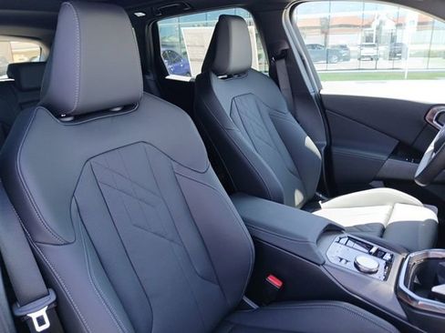 New 2025 BMW X3 xDrive30i w/ Convenience Package AWD/4WD image 17