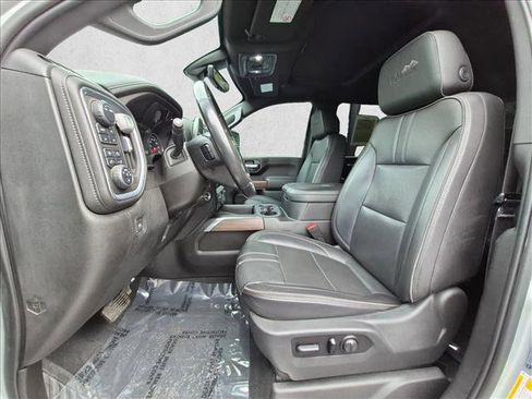 Used 2021 Chevrolet Silverado 2500 High Country w/ Z71 Off-Road Package AWD/4WD image 17