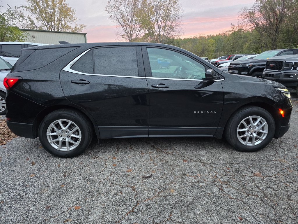 Used 2024 Chevrolet Equinox LT FWD image 9