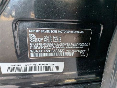 Used 2018 BMW 530e xDrive image 24